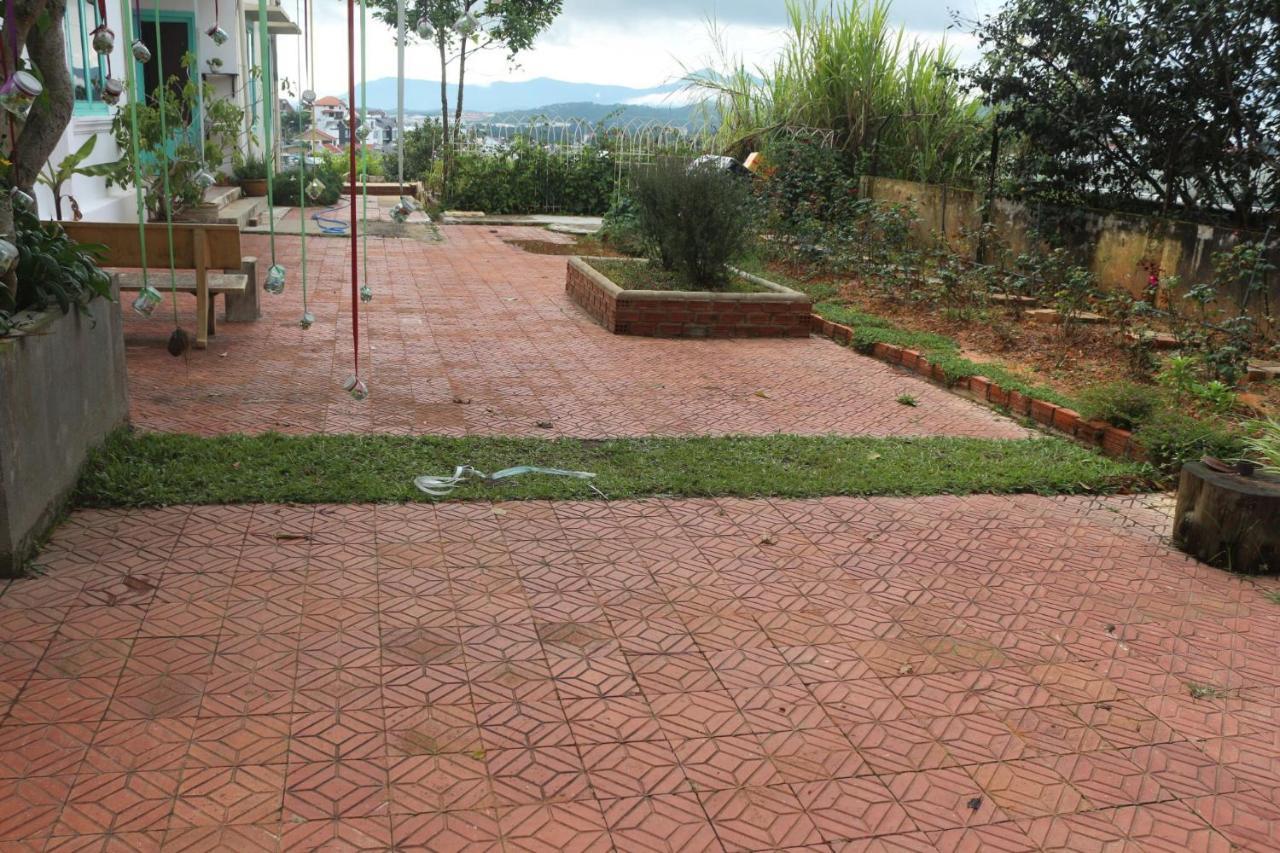 Tháng Năm Rực Rỡ - Dalat Homestay Exterior foto